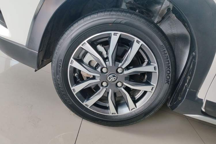Used Toyota YARiS L Zhi Xuan 2020 X-Trail X 1.5L CVT Luxury Edition Left Front Wheel Hub