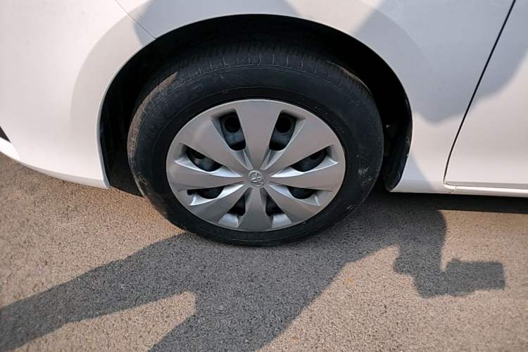 Used Toyota YARiS L Zhi Xuan 2020 1.5L CVT Leading Edition Left Front Wheel Hub