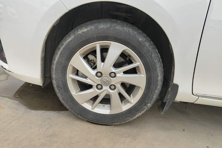 Used Toyota YARiS L Zhi Xuan 2020 1.5L CVT Leading Edition Left Front Wheel Hub