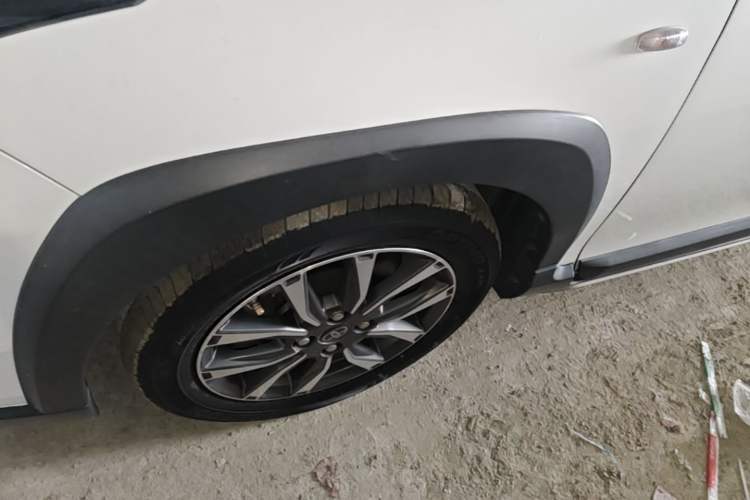 Used Toyota YARiS L Zhi Xuan 2020 X-Trail X 1.5L CVT Luxury Edition Left Front Wheel Hub