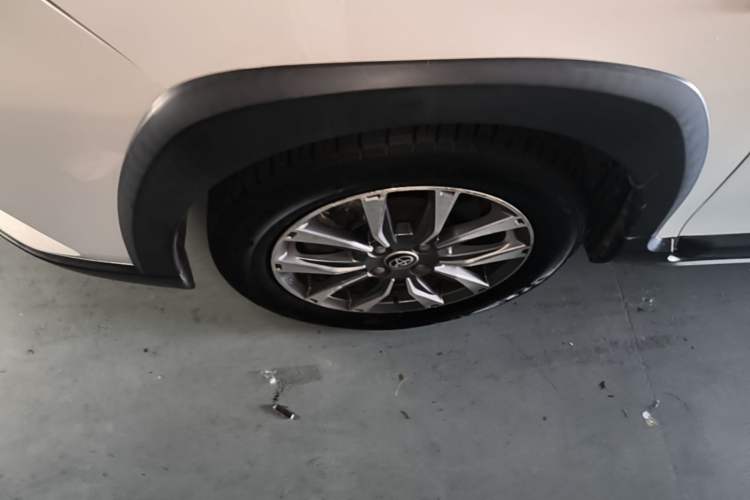 Used Toyota YARiS L Zhi Xuan 2020 X-Trail X 1.5L CVT Leading Edition Left Front Wheel Hub