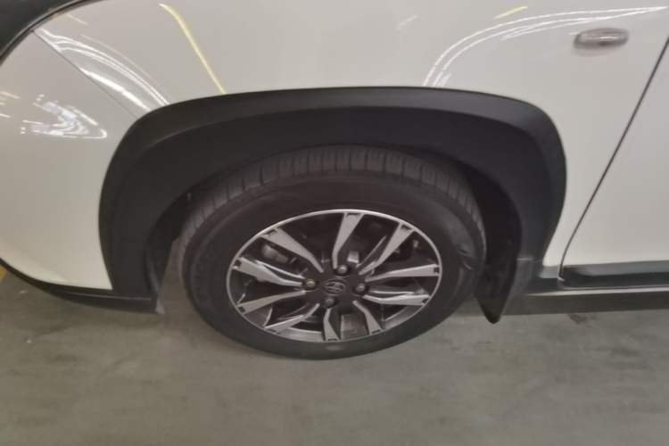 Used Toyota YARiS L Zhi Xuan 2020 X-Trail X 1.5L CVT Luxury Edition Left Front Wheel Hub