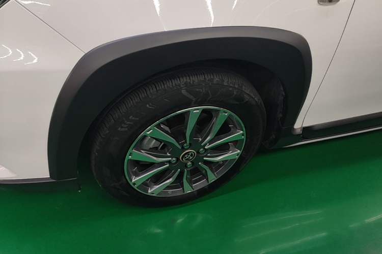 Used Toyota YARiS L Zhi Xuan 2020 X-Trail X 1.5L CVT Leading Edition Left Front Wheel Hub
