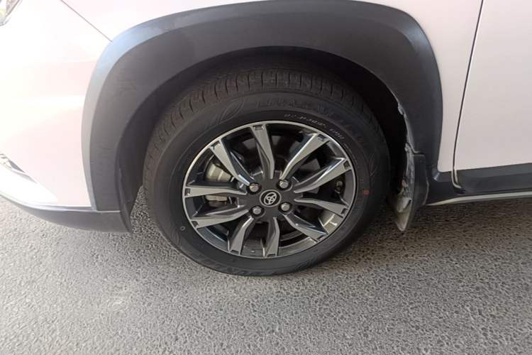 Used Toyota YARiS L Zhi Xuan 2020 X-Trail X 1.5L CVT Leading Edition Left Front Wheel Hub