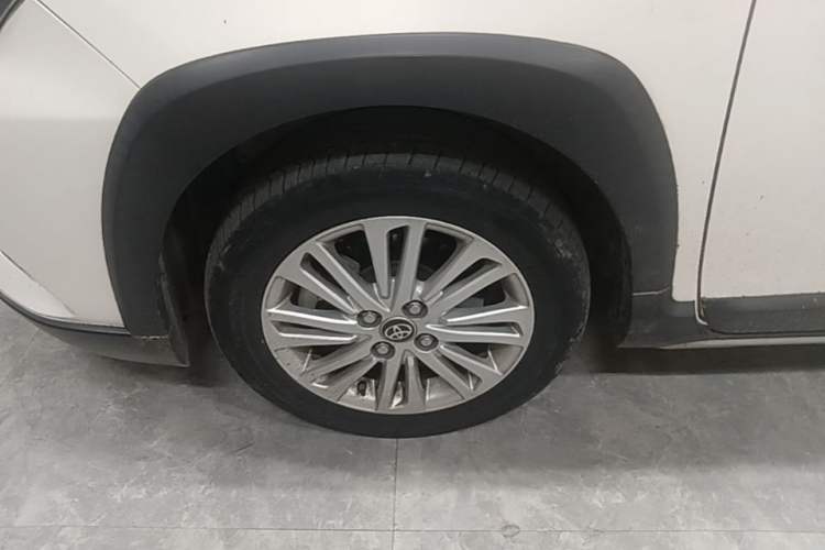 Used Toyota YARiS L Zhi Xuan 2020 X-Trail X 1.5L CVT Leading Edition Left Front Wheel Hub