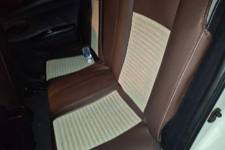 Used Toyota YARiS L Zhi Xuan 2020 X-Trail X 1.5L CVT Leading Edition Left Rear Seat