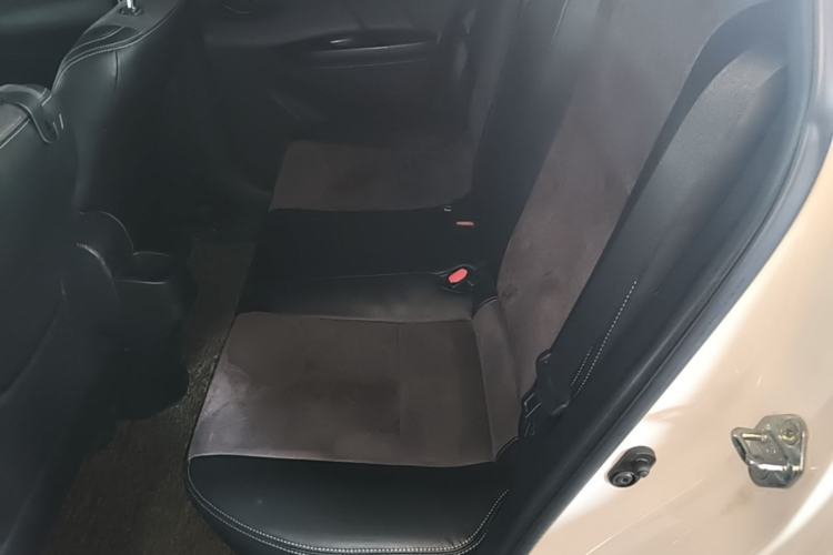 Used Toyota YARiS L Zhi Xuan 2020 X-Trail X 1.5L CVT Leading Edition Left Rear Seat