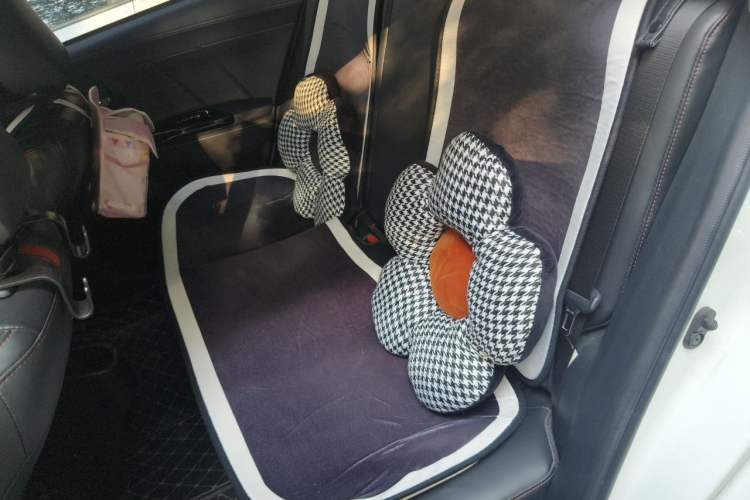 Used Toyota YARiS L Zhi Xuan 2020 X-Trail X 1.5L CVT Luxury Edition Left Rear Seat