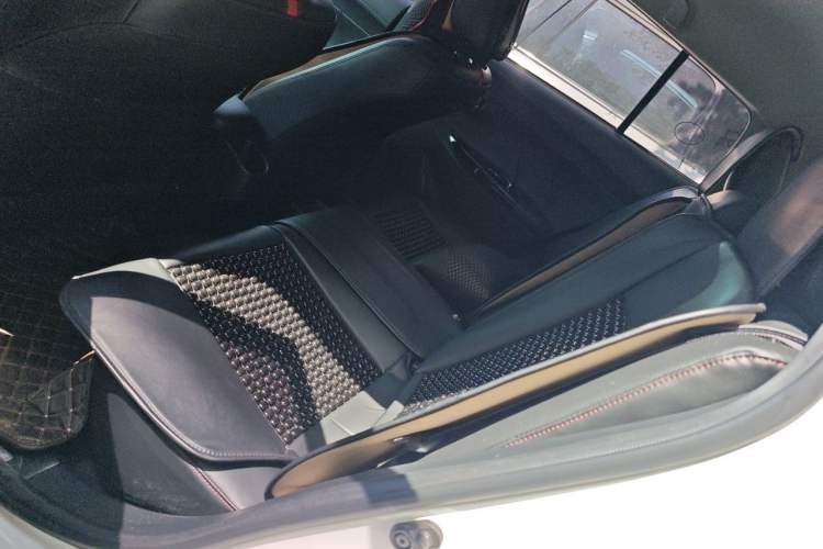 Used Toyota YARiS L Zhi Xuan 2020 1.5L CVT Luxury Edition Left Rear Seat