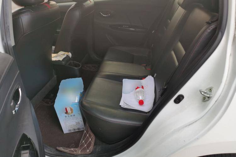 Used Toyota YARiS L Zhi Xuan 2020 1.5L CVT Luxury Edition Left Rear Seat