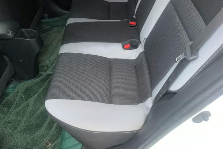 Used Toyota YARiS L Zhi Xuan 2020 X-Trail X 1.5L CVT Leading Edition Left Rear Seat