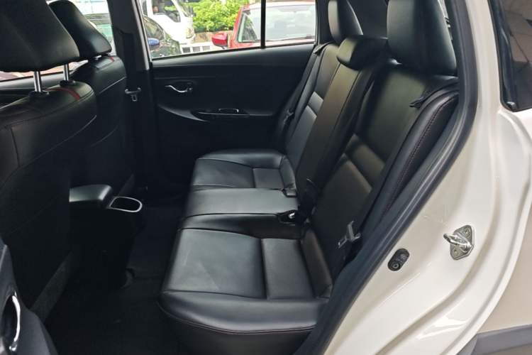 Used Toyota YARiS L Zhi Xuan 2020 X-Trail X 1.5L CVT Luxury Edition Left Rear Seat