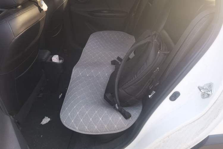 Used Toyota YARiS L Zhi Xuan 2020 X-Trail X 1.5L CVT Leading Edition Left Rear Seat