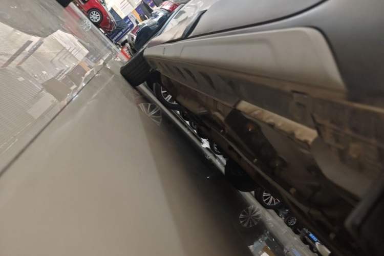Used Toyota YARiS L Zhi Xuan 2020 X-Trail X 1.5L CVT Luxury Edition Left Side Sill
