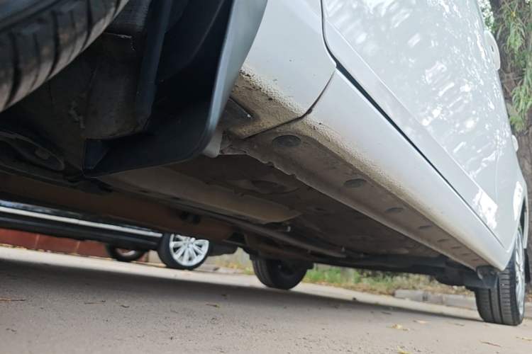Used Toyota YARiS L Zhi Xuan 2020 1.5L CVT Leading Edition Left Side Sill