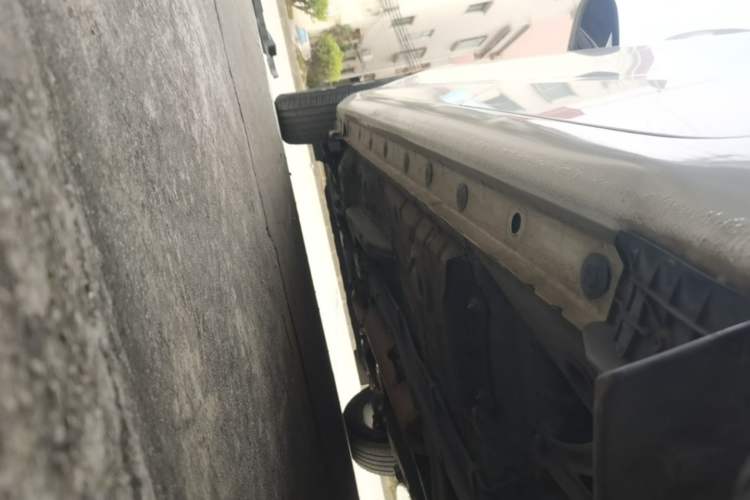 Used Toyota YARiS L Zhi Xuan 2020 1.5L CVT Leading Edition Left Side Sill