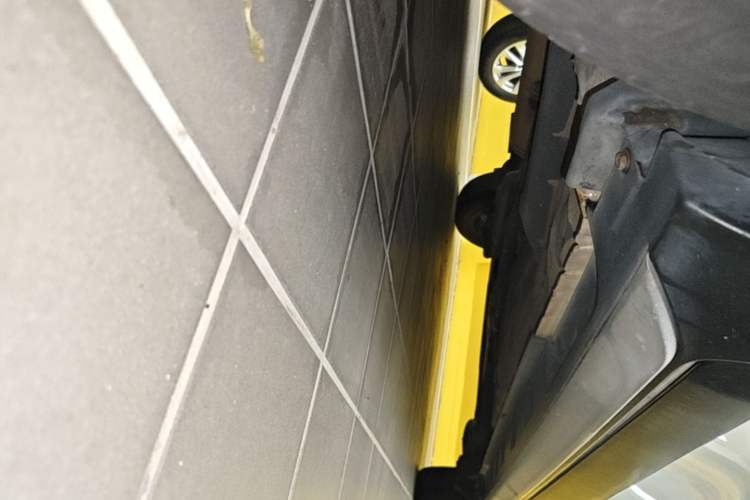 Used Toyota YARiS L Zhi Xuan 2020 X-Trail X 1.5L CVT Luxury Edition Left Side Sill