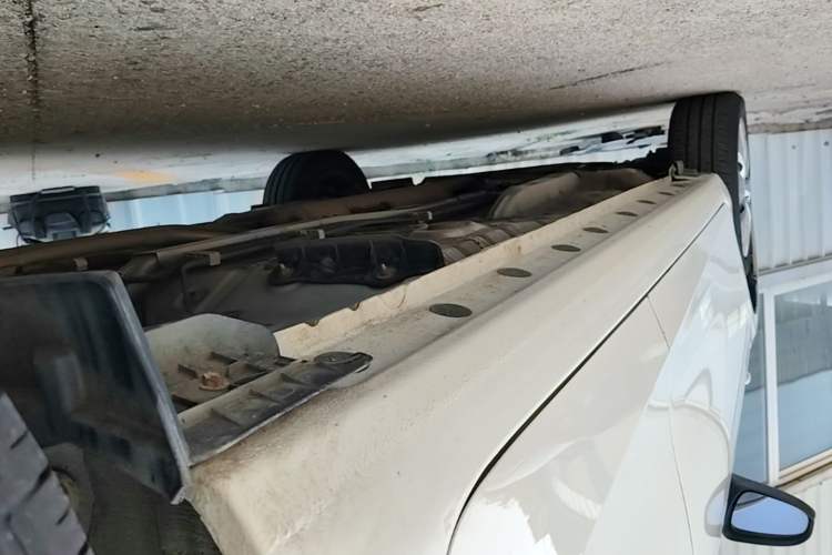 Used Toyota YARiS L Zhi Xuan 2020 1.5L CVT Leading Edition Left Side Sill