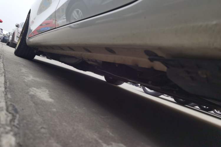 Used Toyota YARiS L Zhi Xuan 2020 1.5L CVT Leading Edition Left Side Sill