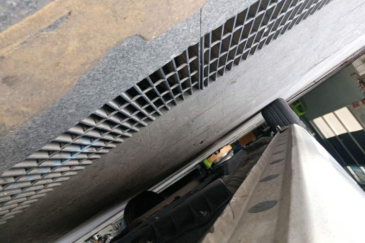 Used Toyota YARiS L Zhi Xuan 2020 1.5L CVT Leading Edition Left Side Sill