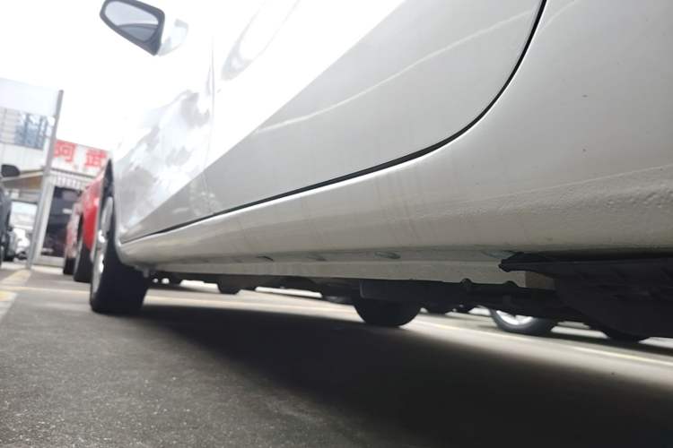 Used Toyota YARiS L Zhi Xuan 2020 1.5L CVT Leading Edition Left Side Sill