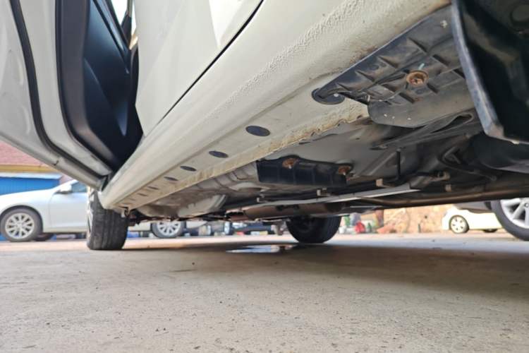 Used Toyota YARiS L Zhi Xuan 2020 1.5L CVT Leading Edition Left Side Sill