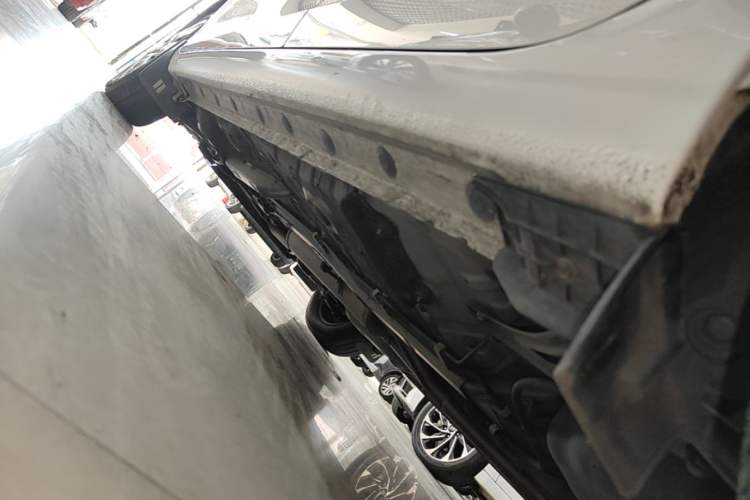 Used Toyota YARiS L Zhi Xuan 2020 1.5L CVT Leading Edition Left Side Sill