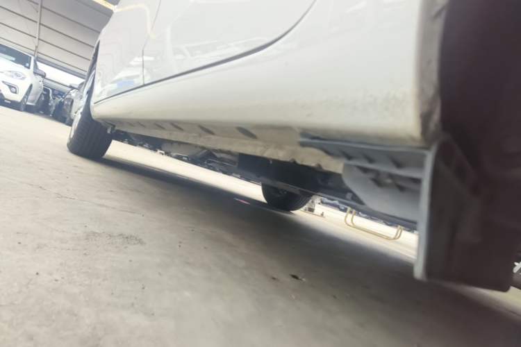Used Toyota YARiS L Zhi Xuan 2020 1.5L CVT Leading Edition Left Side Sill