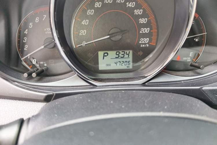 Used Toyota YARiS L Zhi Xuan 2020 X-Trail X 1.5L CVT Leading Edition Odometer Close Up