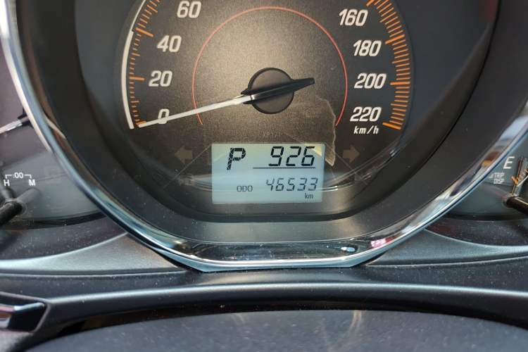 Used Toyota YARiS L Zhi Xuan 2020 X-Trail X 1.5L CVT Luxury Edition Odometer Close Up
