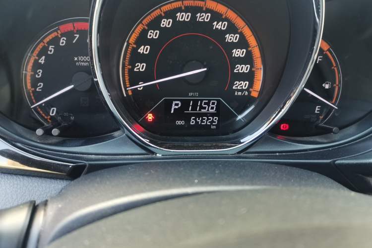 Used Toyota YARiS L Zhi Xuan 2020 1.5L CVT Luxury Edition Odometer Close Up