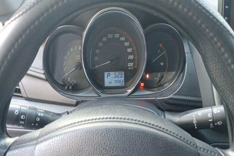 Used Toyota YARiS L Zhi Xuan 2020 X-Trail X 1.5L CVT Leading Edition Odometer Close Up