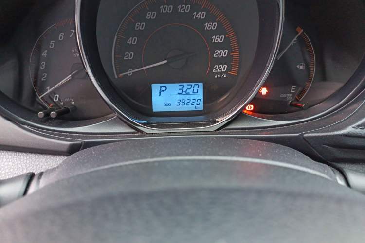 Used Toyota YARiS L Zhi Xuan 2020 X-Trail X 1.5L CVT Leading Edition Odometer Close Up