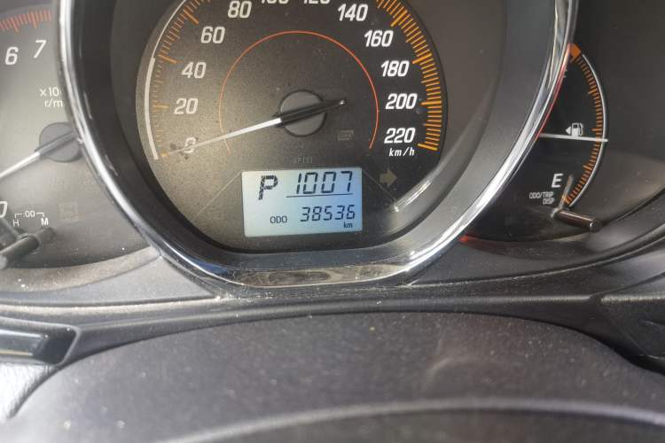 Used Toyota YARiS L Zhi Xuan 2020 X-Trail X 1.5L CVT Luxury Edition Odometer Close Up
