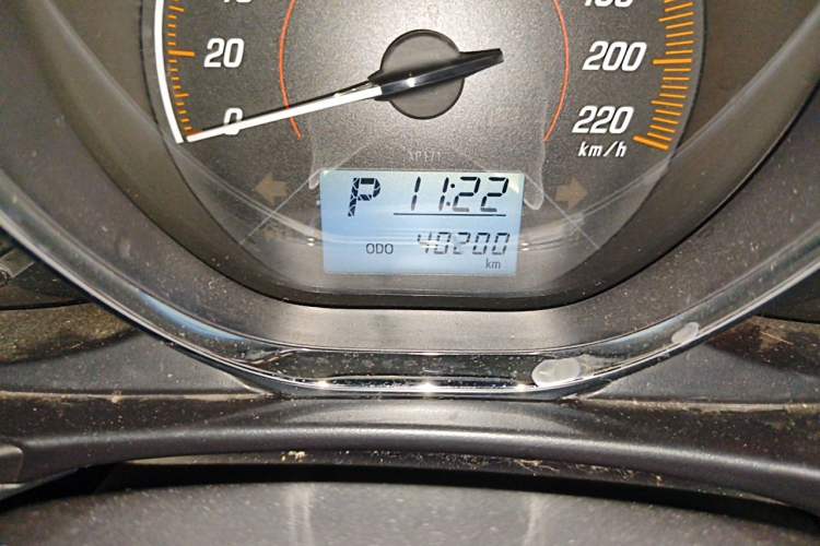 Used Toyota YARiS L Zhi Xuan 2020 X-Trail X 1.5L CVT Leading Edition Odometer Close Up