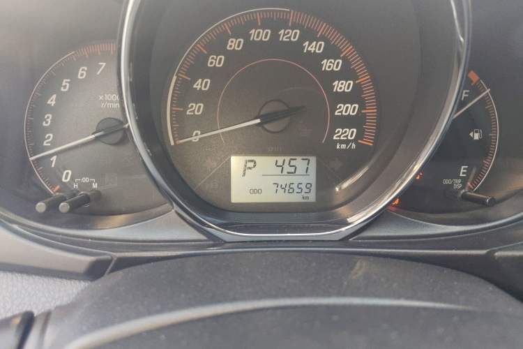 Used Toyota YARiS L Zhi Xuan 2020 X-Trail X 1.5L CVT Leading Edition Odometer Close Up