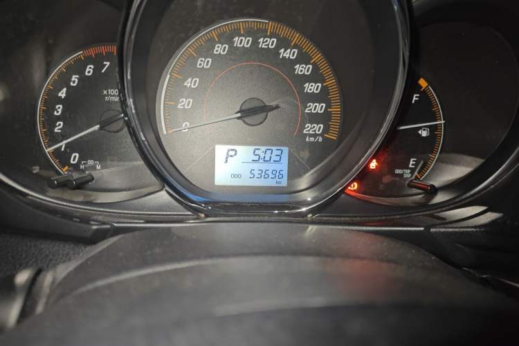 Used Toyota YARiS L Zhi Xuan 2020 X-Trail X 1.5L CVT Leading Edition Odometer Close Up