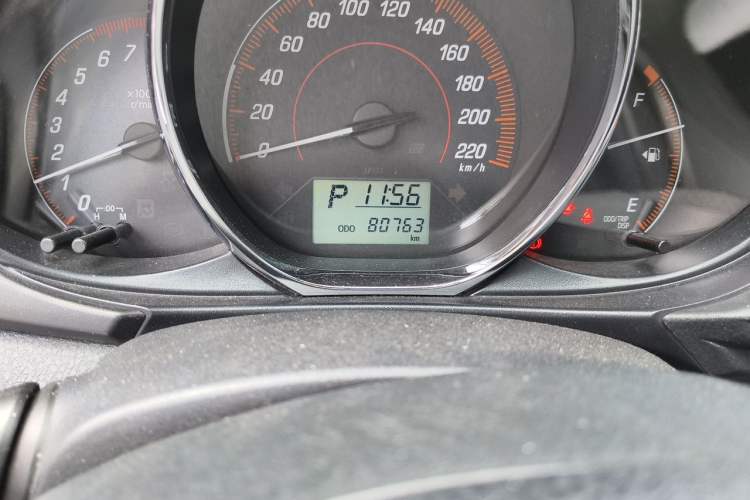 Used Toyota YARiS L Zhi Xuan 2020 X-Trail X 1.5L CVT Leading Edition Odometer Close Up