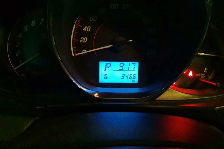 Used Toyota YARiS L Zhi Xuan 2020 X-Trail X 1.5L CVT Leading Edition Odometer Close Up