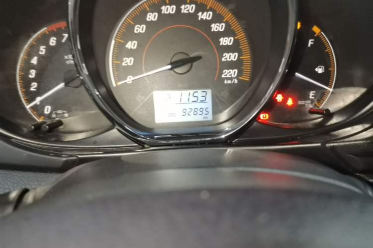 Used Toyota YARiS L Zhi Xuan 2020 X-Trail X 1.5L CVT Leading Edition Odometer Close Up