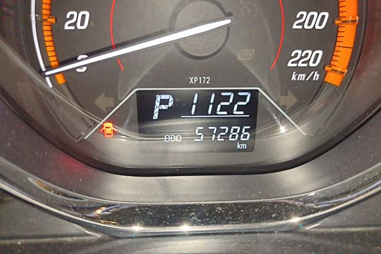 Used Toyota YARiS L Zhi Xuan 2020 1.5L CVT Luxury Edition Odometer Close Up