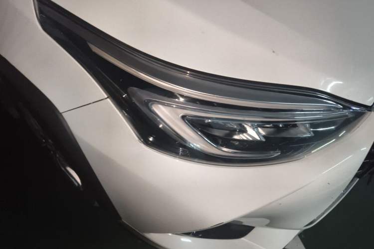 Used Toyota YARiS L Zhi Xuan 2020 X-Trail X 1.5L CVT Leading Edition Right Front Headlight