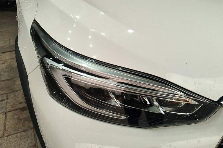 Used Toyota YARiS L Zhi Xuan 2020 X-Trail X 1.5L CVT Leading Edition Right Front Headlight
