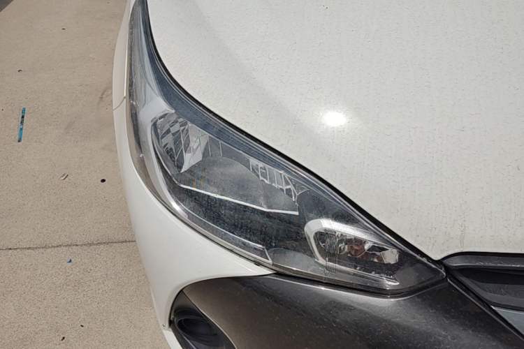 Used Toyota YARiS L Zhi Xuan 2020 1.5L CVT Leading Edition Right Front Headlight