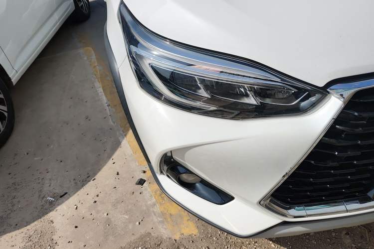Used Toyota YARiS L Zhi Xuan 2020 X-Trail X 1.5L CVT Luxury Edition Right Front Headlight