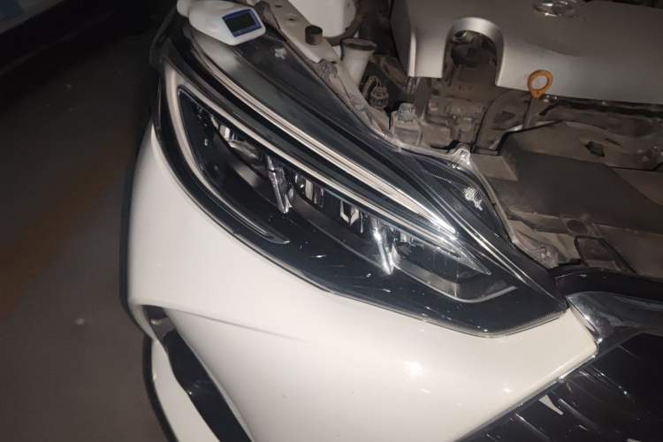 Used Toyota YARiS L Zhi Xuan 2020 X-Trail X 1.5L CVT Leading Edition Right Front Headlight