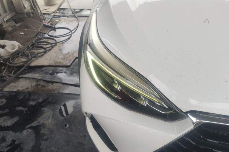 Used Toyota YARiS L Zhi Xuan 2020 X-Trail X 1.5L CVT Leading Edition Right Front Headlight