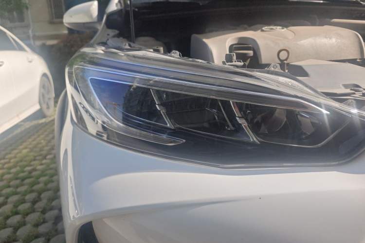 Used Toyota YARiS L Zhi Xuan 2020 X-Trail X 1.5L CVT Luxury Edition Right Front Headlight