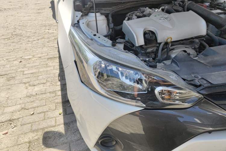 Used Toyota YARiS L Zhi Xuan 2020 1.5L CVT Leading Edition Right Front Headlight