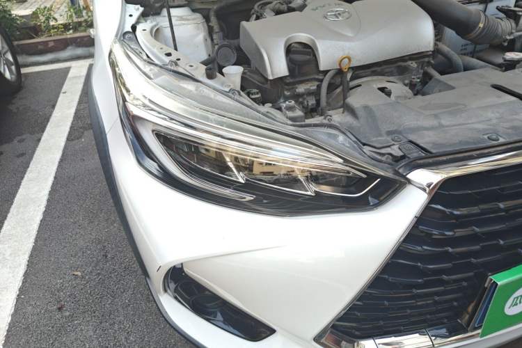 Used Toyota YARiS L Zhi Xuan 2020 X-Trail X 1.5L CVT Leading Edition Right Front Headlight